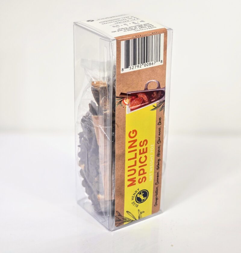 Box of BlueHenry Mulling Spices - a transparant box showing the signature blend of fragrant warm spices